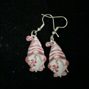 Gnome christmas earrings